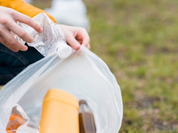 Kurangi Penggunaan Plastik di Lokasi Glamping