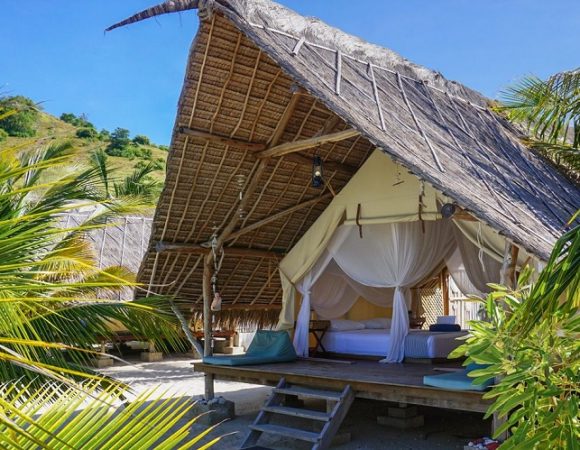 Le Pirate Island Glamping Kawasan Labuan Bajo