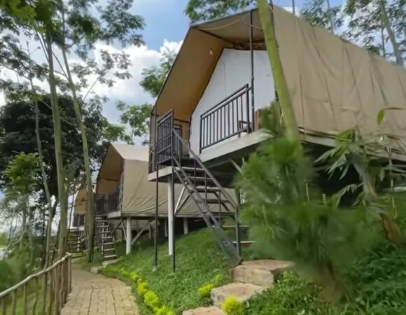 Miracle Signature Glamping Pemandian Air Hangat