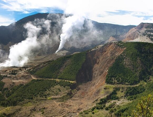 5 Destinasi Wisata Garut Wajib Kunjungi