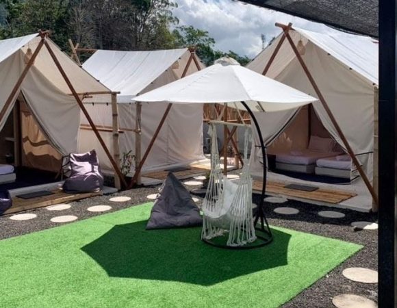 Holla Camp Glamping Seru buat Party