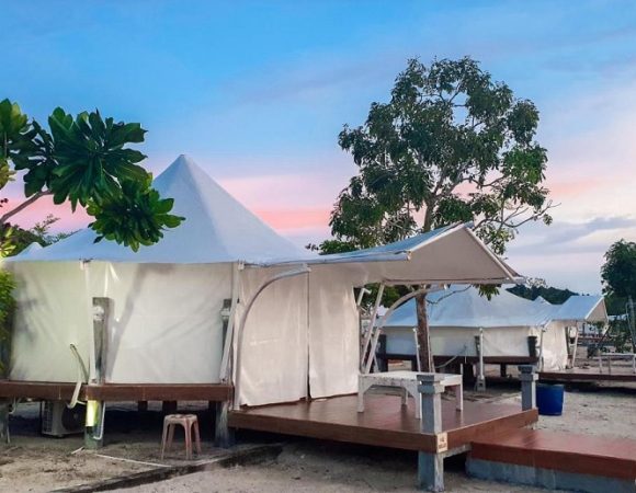 Viovio Beach Resort Glamping Batam