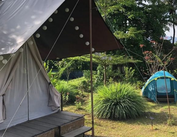 Sitinggil Muncul Glamping Tengah Sawah