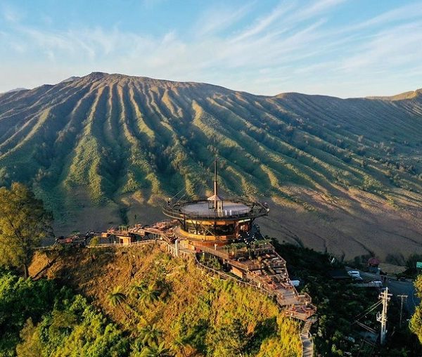 Panorama 360 Derajat di Bromo Hillside