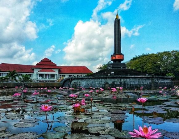 Wisata Malang, Satu Hari Tiga Alam