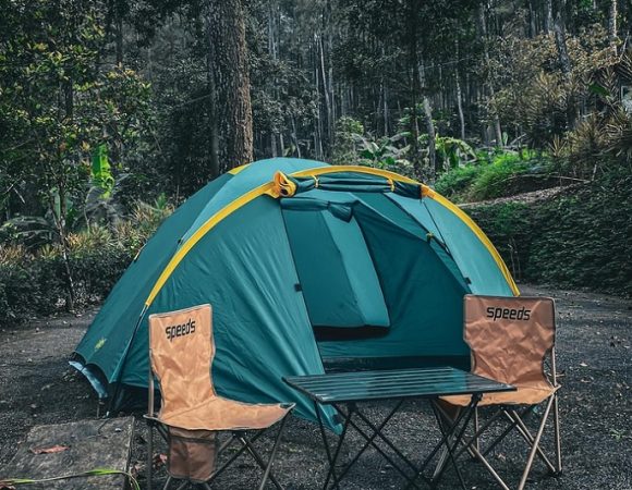 Alas Pinggan Camping dan Kopi di Prigen