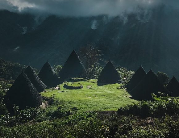 Wisata Wae Rebo Bonus Pulau Mules