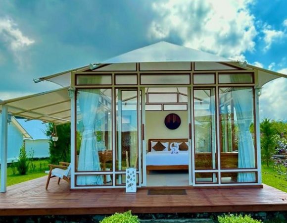 Svargan Lakeside Glamping Plus Resto di Bedugul