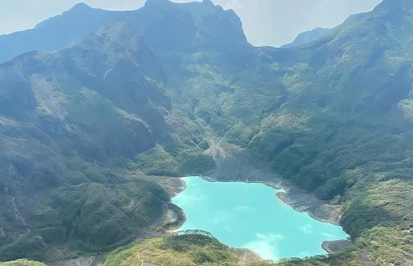 Mendaki Gunung Kelud via Kediri dan Blitar  