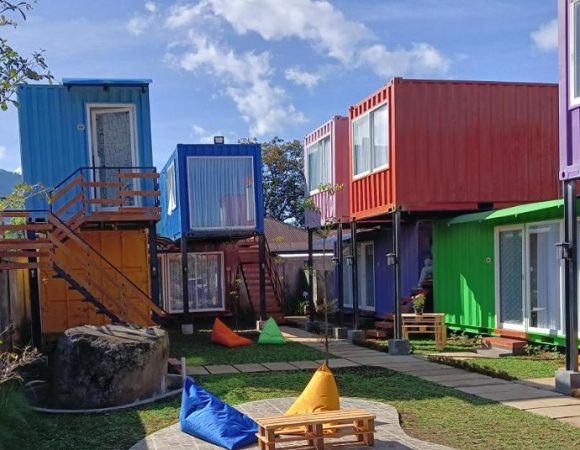 Container Smart Stay Glamping Kabin Eks Peti Kemas